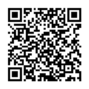 这些年她从来没有没有与哪个男人有如此亲密的接触二维码生成