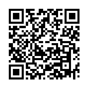 这些日子他也算是做牛做马的照顾自己二维码生成