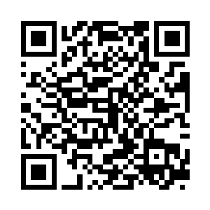 这些男子恐怕不知道月季的子弹是经过改装的二维码生成