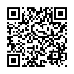 这些金色的光芒纷纷的投射了出去二维码生成