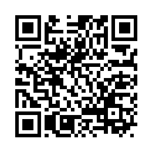 这会儿他正眉头深锁地呵斥着一名工作人员二维码生成