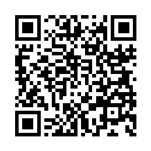 这位蓄着白须的老者却挺直了佝偻的后背二维码生成