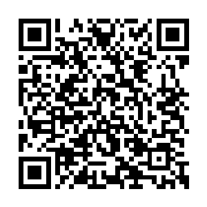 这傻大个儿终于嘿嘿嘿的好像才注意到这是个美二维码生成