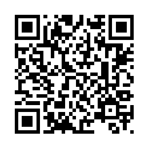 这十八个小古藤便紧挨着大阵站着二维码生成