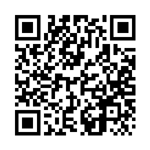 这十几秒的时间里他不仅仅只是抡锤敲打黑铁二维码生成