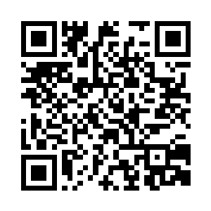 这台巨神兵通体呈现晶莹剔透的金色二维码生成