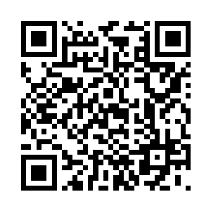 这叶莫居然是在利用他的幻刀去感悟二维码生成