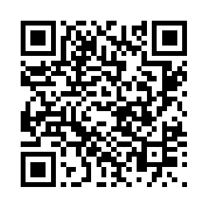 这回巴克描述的就是一个巨大的规模二维码生成