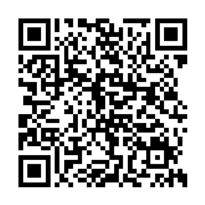 这场比赛更是成了近年来最引人瞩目的焦点战役二维码生成