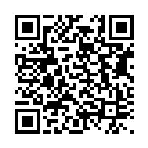 这块木牌是他安然进入小木屋的关键二维码生成