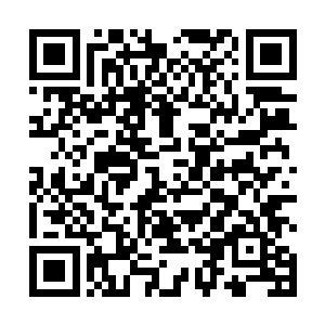 这声巨响传来的地方就在不远处龙傲天原来的石室之中二维码生成