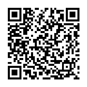 这才发现藏青锋这一枪竟然一下刺破了自己的两层防御二维码生成