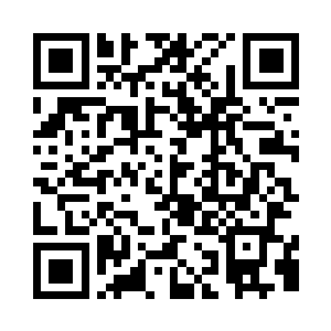 这时候在客厅无所事事的大虾听到他们的对话二维码生成