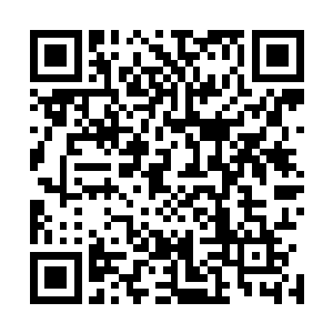 这是我们融合了漫威的内容做出的一些创新――喷气式滑板二维码生成