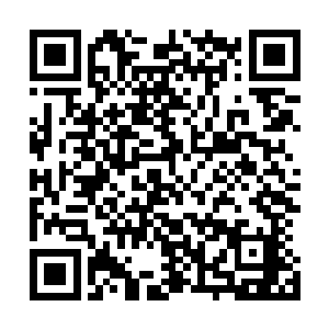 这是看徐蕊的穿着打扮很不顺眼的一个中年妇女故意浇点油二维码生成