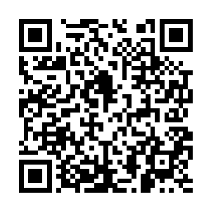 这调皮而滑稽的动作让电影院里响起了一片轻笑声二维码生成