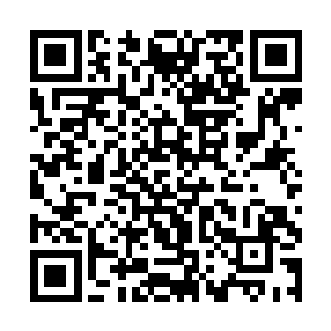 这都是王万余联系上在国外打工的有服役经历建筑工二维码生成