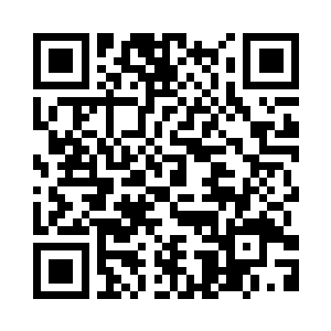 进来后他就一直在冷目打量着四周二维码生成