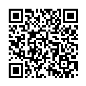 进门的乳娘看见忙上前用毯子包住他二维码生成