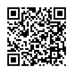 远远便见到一艘战舰在虚空中纵横捭阖二维码生成