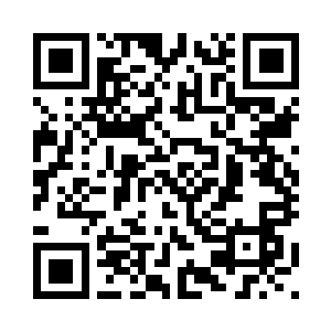 连续挡住唐一两刀的大汉走到一旁二维码生成