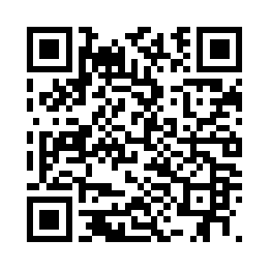 迷离的样子让他心下滑过奇异的情愫二维码生成