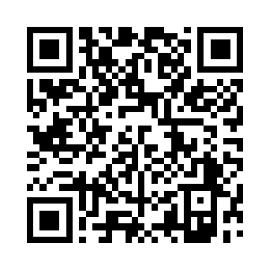 通过不断抛弃上一级发动机的方式减少重量二维码生成