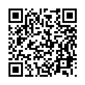 那一袭黑衣的墨呈从地上缓缓站起来二维码生成