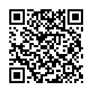 那两个小娃娃还总是把费芷柔折腾得疲惫不堪二维码生成