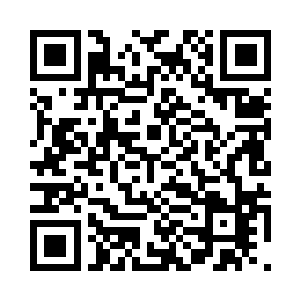 那个冷言的身份我已经查的很清楚了二维码生成