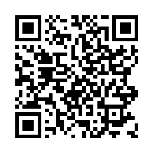 那个凹痕也只是向周围蔓延了三四寸的距离二维码生成