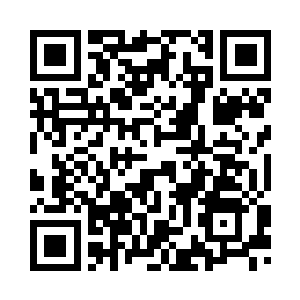 那个矮子竟然毫无顾忌地尿了起来二维码生成