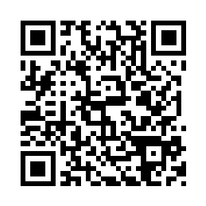 那个穿着警察背心的家伙立刻大步走了过来二维码生成