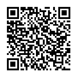 那么如果等会儿不舒服脚被打起了水泡可不能让别人帮你哦二维码生成