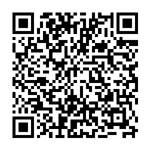 那么必然就只有与苏小姐关系很好并且对她心存爱慕的天一阁主能够做到了二维码生成