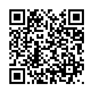 那些太医到了纳兰皇的面前便是一跪二维码生成