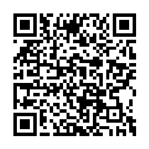 那些女人看到一些独臂青衣的男子都会多看两眼二维码生成