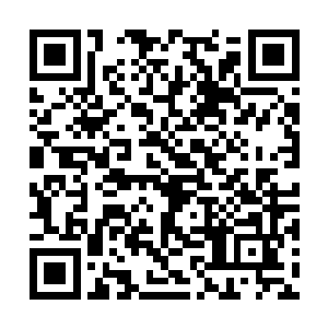 那人怎么会想到东方浩然突然就出现在了他的跟前二维码生成