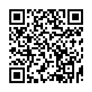 那位小弟带着龙晓琪出现在孟猊身边二维码生成