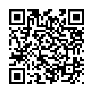 那单薄的身体就顺势也弹开到另一边二维码生成