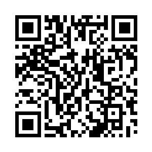 那名年纪看起来最小的人一脸埋怨的说道二维码生成