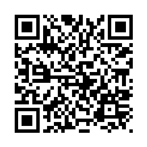 那名白发苍苍的长老转头问裘长老二维码生成