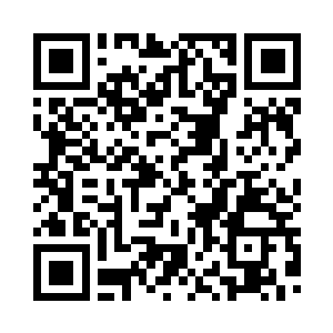 那命悬一线的侏儒老人气得跳起来二维码生成