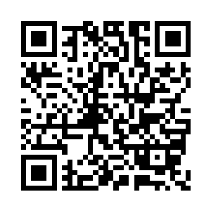 那小弟开始也并不知道那些人是东方世家的人二维码生成
