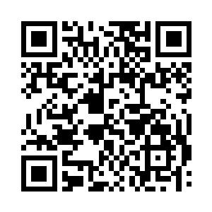 那张天真的小脸上尽是震撼和不敢相信的神色二维码生成