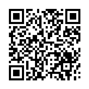 那影子变成了一个普普通通的中年人二维码生成