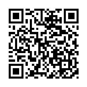 那标准的排骨身材一看就知道是火狐族的人二维码生成