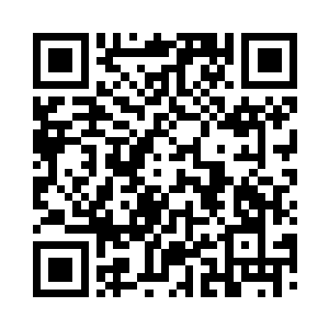 那标志性的大额头已经早早显露了出来二维码生成