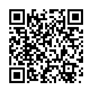 那清脆的笑声在咖啡屋里显得十分突兀二维码生成