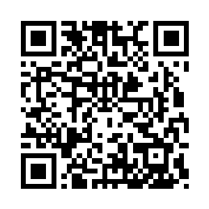 那瓶酒就是他从那竹屋里面得到的吧二维码生成